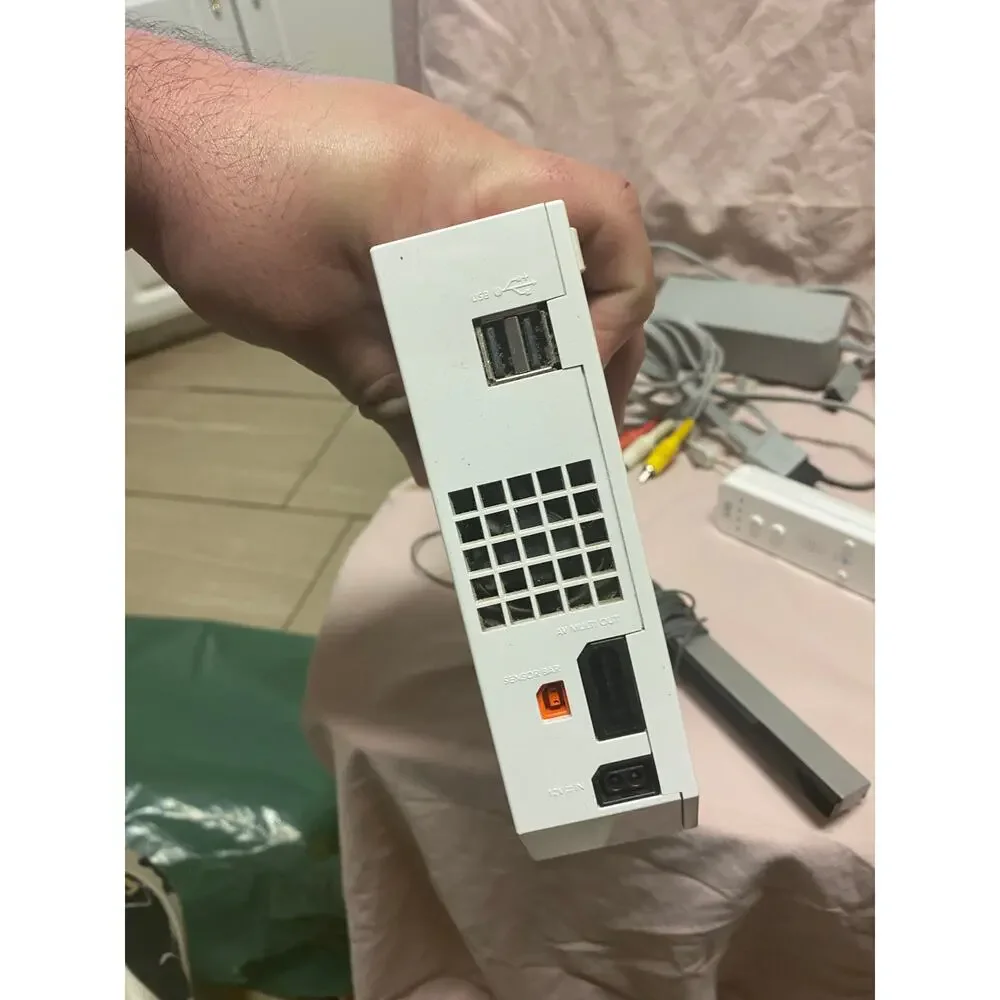 Nintendo Wii With One Controller, Has Been Tested